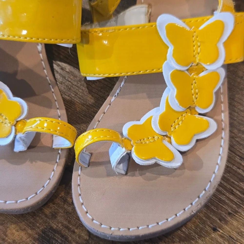 Gymboree Girls Yellow Patent Butterfly‎ Sandals Ankle Strap Shoes Size 7